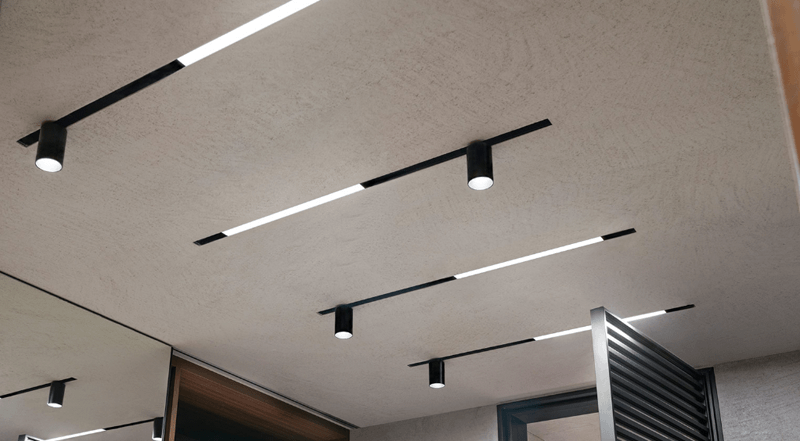 Область применения и достоинства трековых светильников на потолке